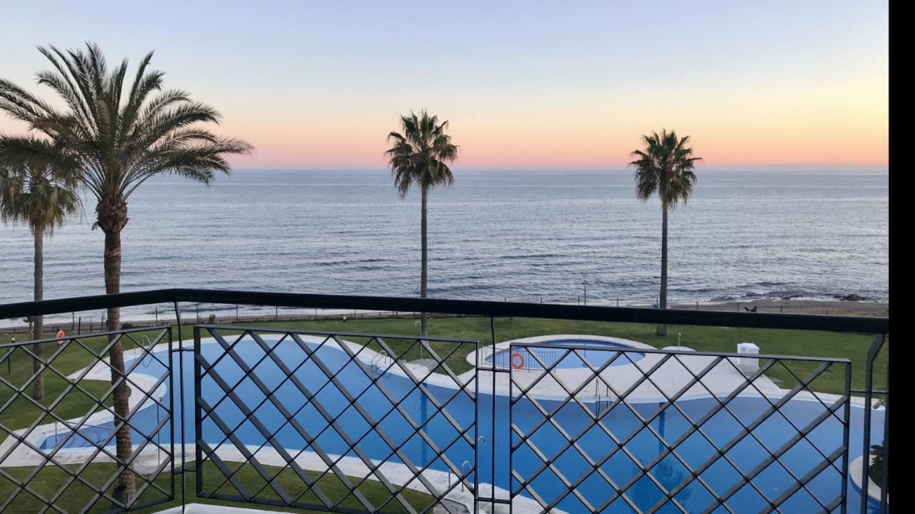 Mi Capricho B16 Beachfront Apartment La Cala De Mijas Exterior photo